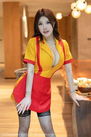 [XIUREN秀人网] 2022.08.29 NO.5509 小海臀Rena_p028