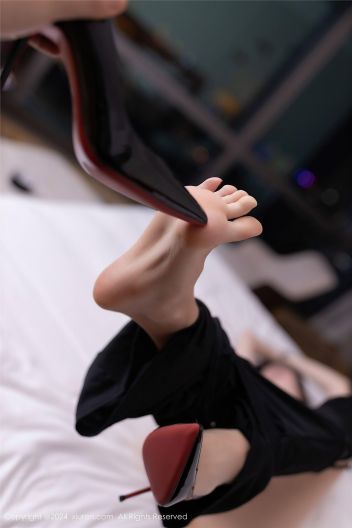 [XIUREN秀人网] 2024.03.21 NO.8270 小逗逗_p080