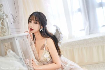 [XIUREN秀人网] 2019.12.19 NO.1867 朦胧透_视的薄纱内衣装扮 Betty林子欣_p024