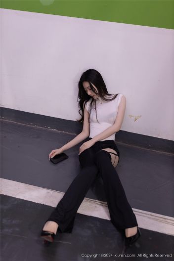 [XIUREN秀人网] 2024.03.21 NO.8270 小逗逗_p056