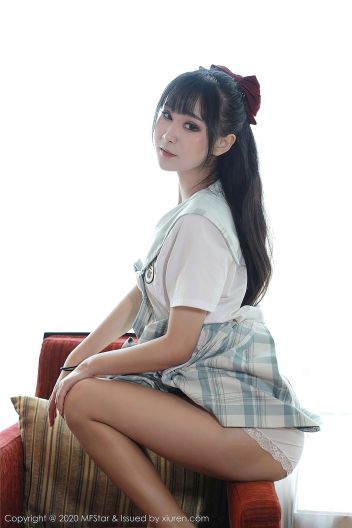 [MFStar模范学院] 2020.09.15 NO.386 小果冻儿_p015