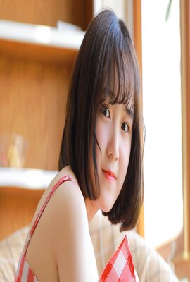 淫乱看护:黏糊糊的乱摸