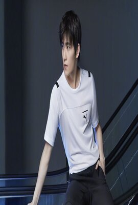 大卫·赫尔姆斯:大难不死的男孩