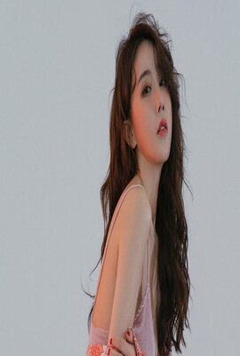 四个月亮